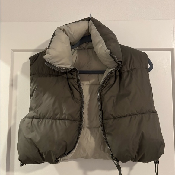 Zara Jackets & Blazers - Zara Reversible Puffer Vest